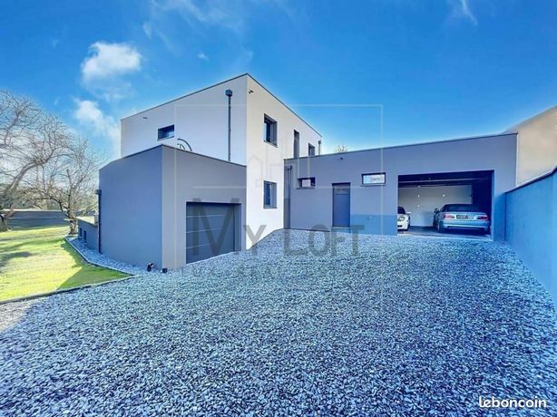 Maison 330 m² Vitry Sur Orne