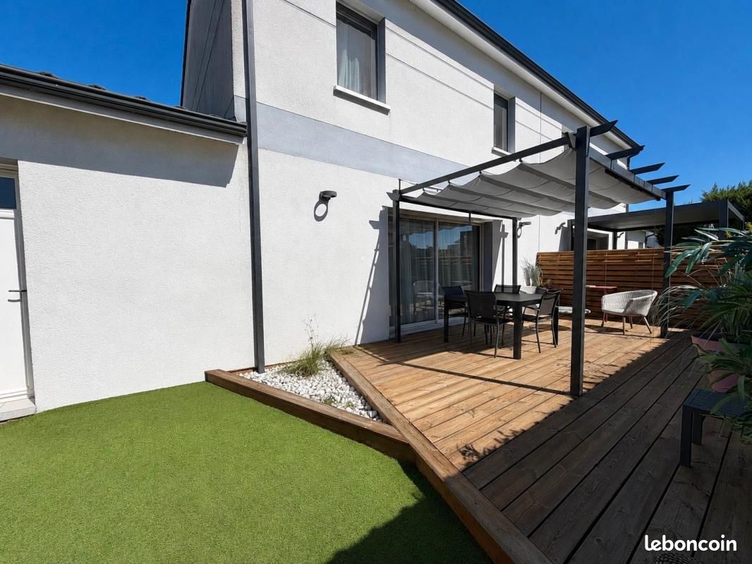 Maison 4 pièces 87 m² · à Le Taillan-Médoc · 87 m² · 329 000 €