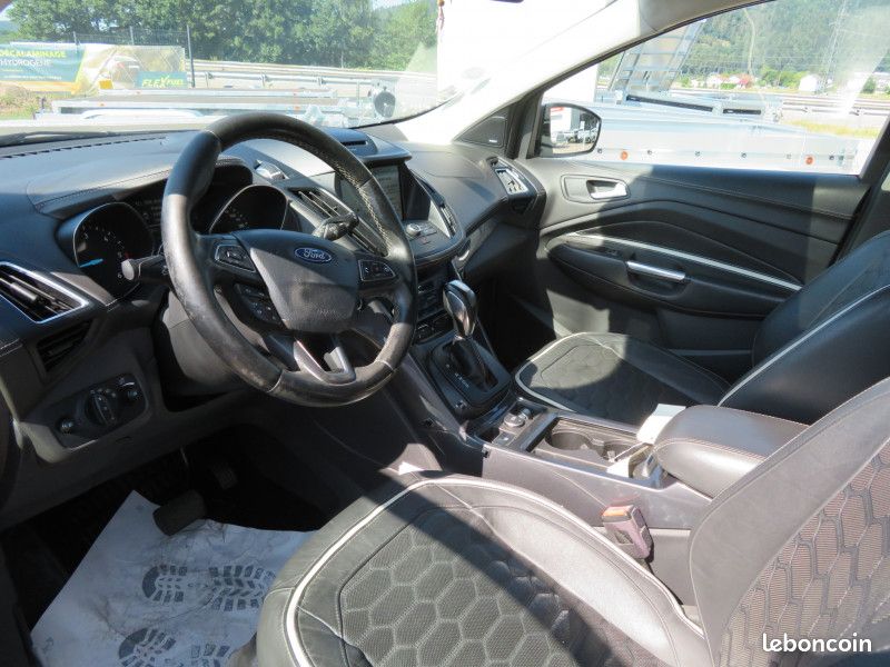 Ford KUGA 2.0 TDCI 150CH STOP&START VIGNALE 4X4 POWERSHIFT + ATTELAGE (image 7)