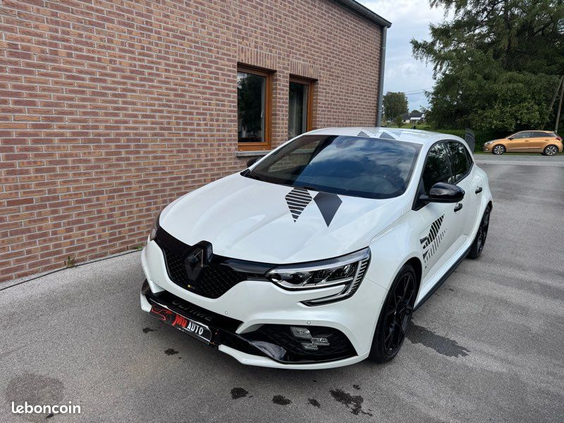RENAULT MEGANE RS ULTIME NEUVE ( 10 KMS ) MALUS A PREVOIR 11164 GARANTIE 10/2028 dernier modèle disponible (image 1)