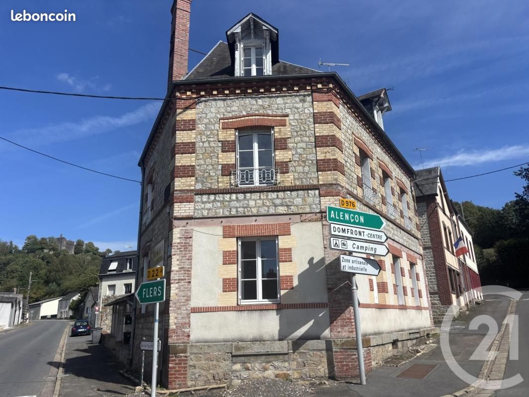 Immeuble 3 pièces 191 m² · à Domfront en Poiraie · 191 m² · 190 800 €