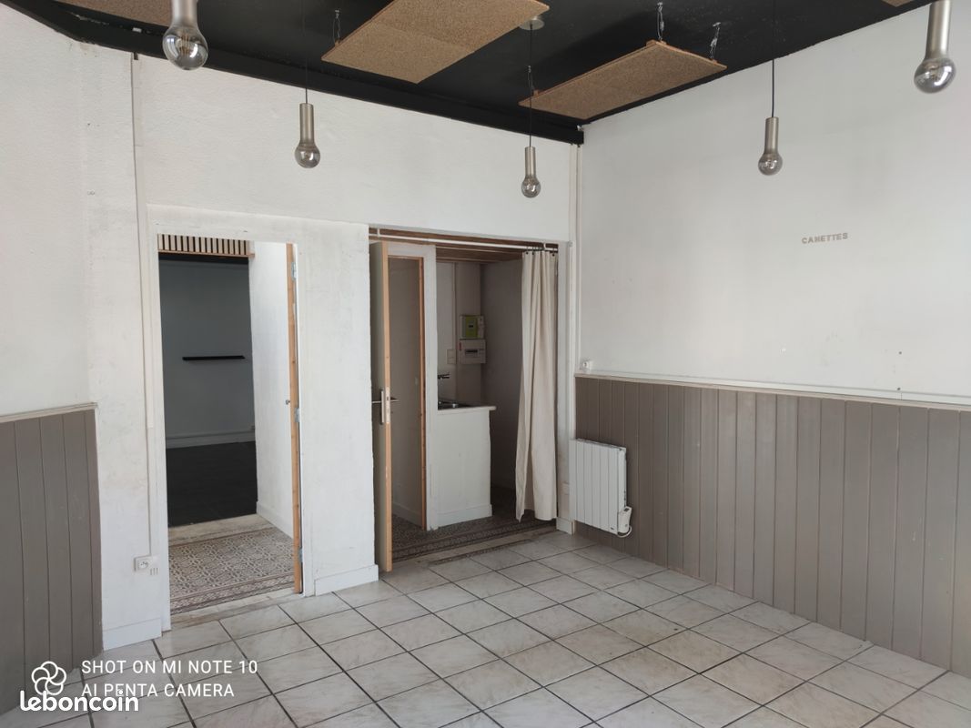 Local commercial 2 pièces 50 m² · à Bordeaux · 50 m² · 110 000 €
