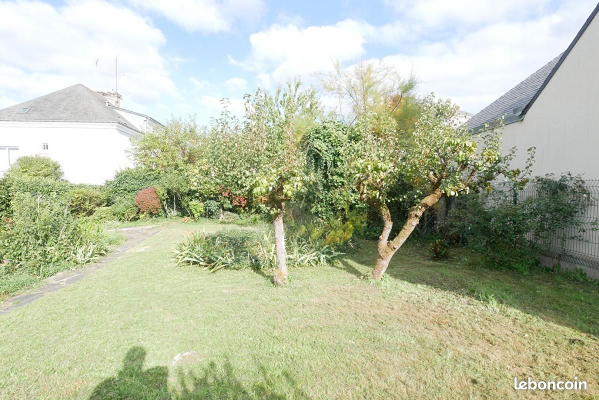 Terrain 200 m² · à Angers · 220 000 €