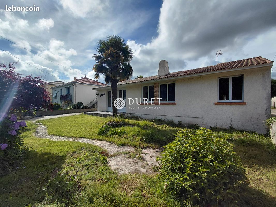 Maison 6 pièces 123 m² · à Coëx · 123 m² · 249 500 €