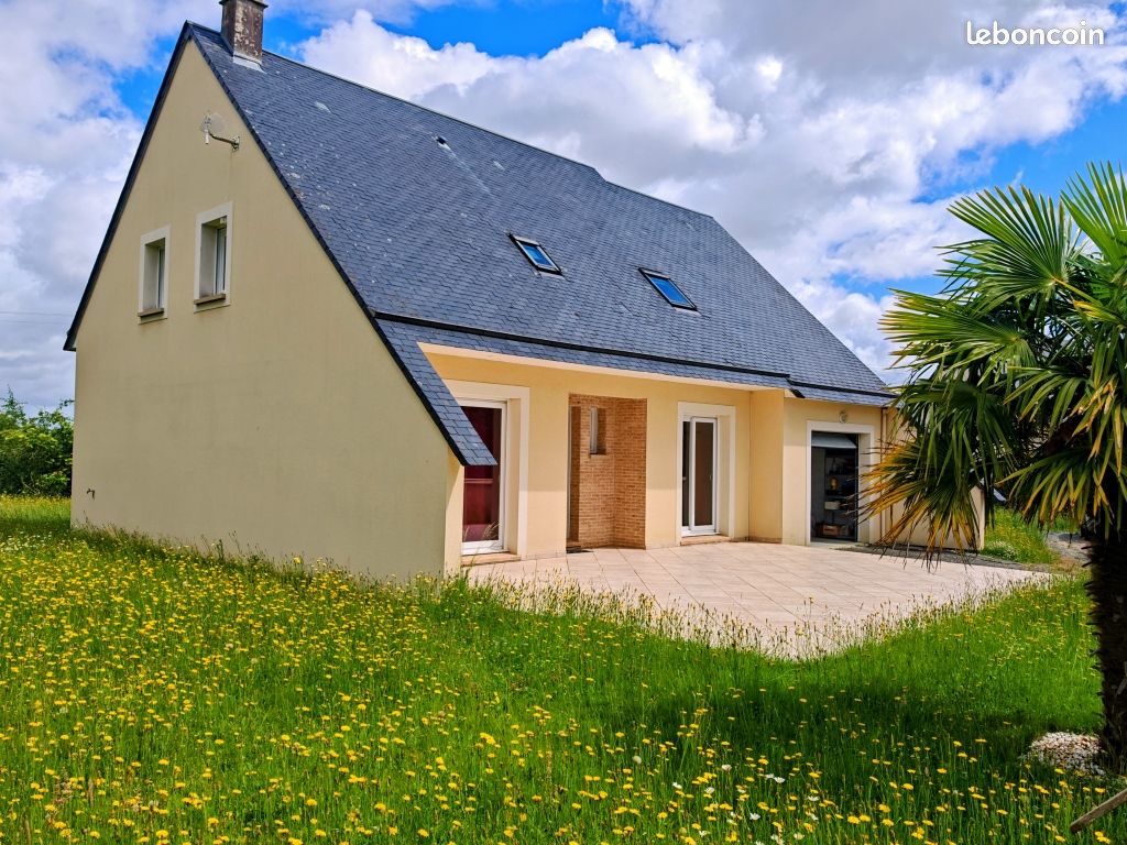 Maison 7 pièces 140 m² · à Laize-Clinchamps · 140 m² · 332 000 €