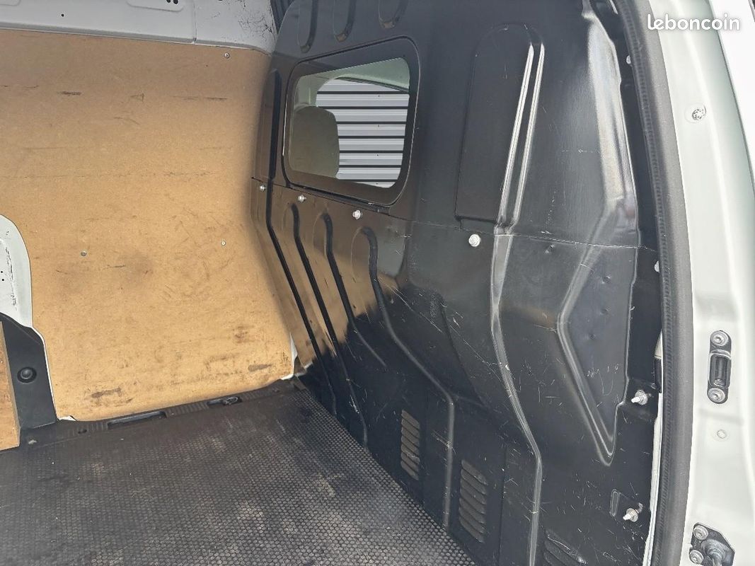 RENAULT EXPRESS 1.5 Blue dCi 95 II VAN FOURGON Confort (image 20)