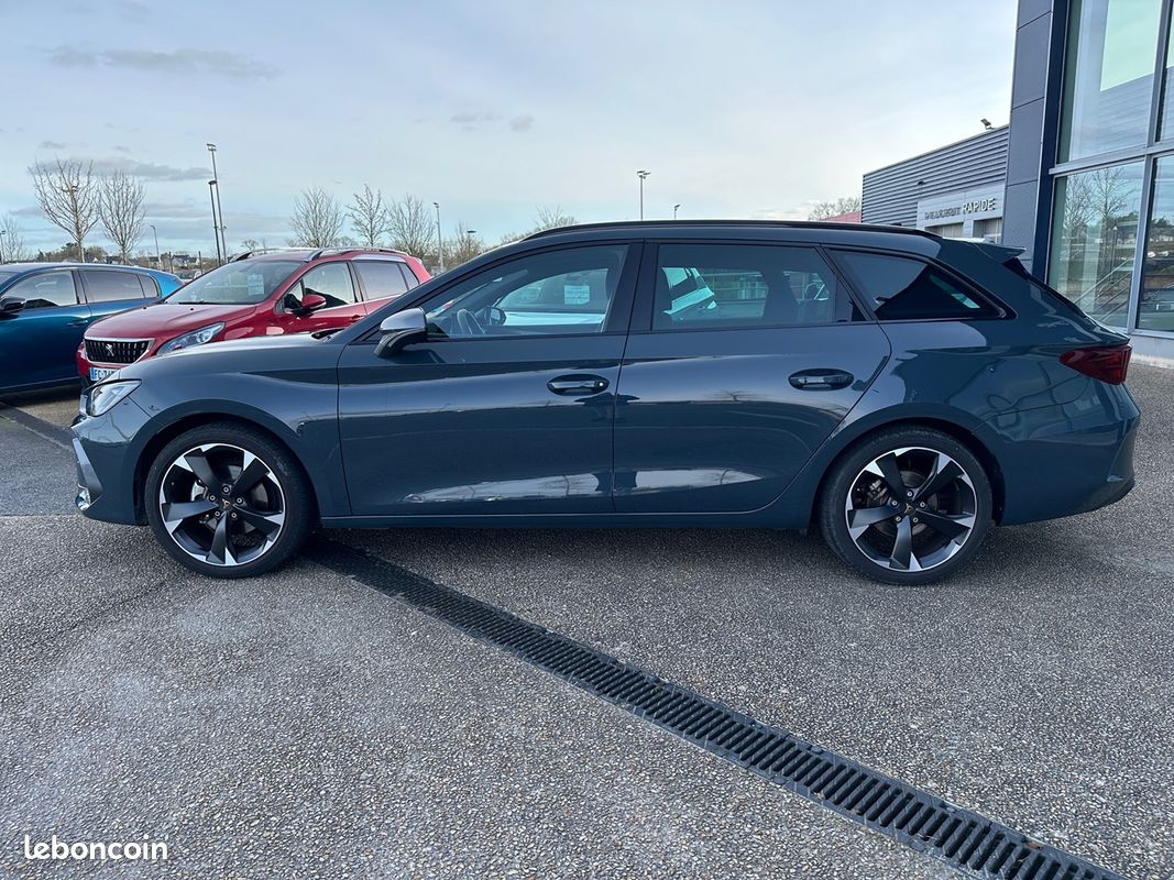Cupra LEON ST 1.5 ETSI HYBRID 150CH V DSG7 (image 2)