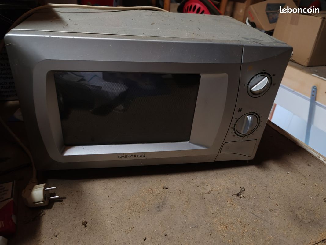 Micro ondes (image 1)