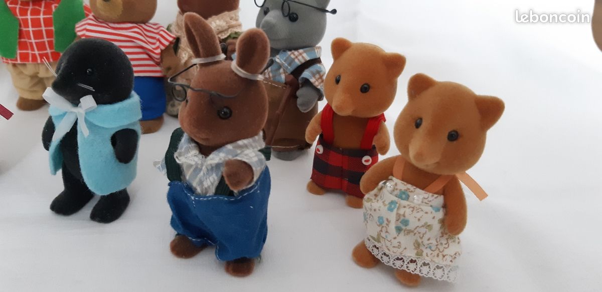 Peluche Sylvanian Families – Lapin Les Petits Malins – Simba Toys 33cm – RARE