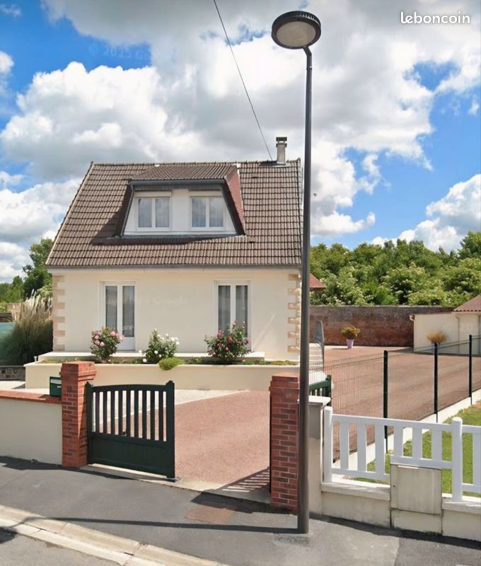 Maison 4 pièces 95 m² · à Ham · 95 m² · 905 €/mois