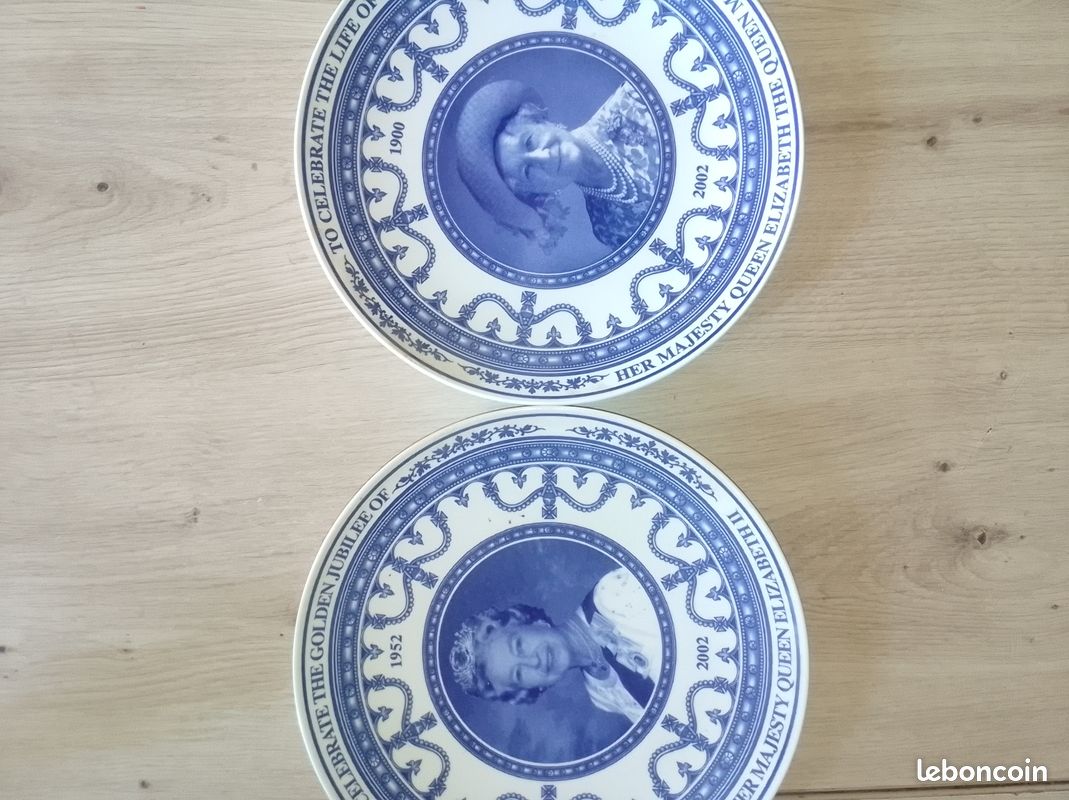 Paire d'assiettes de collection Wedgwood de la reine Elizabeth (image 3)