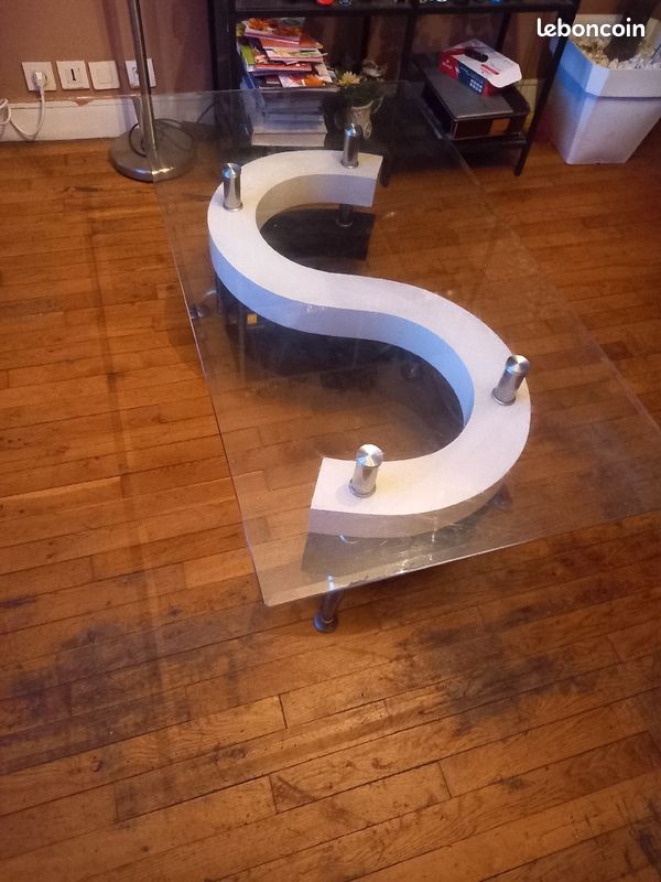 Table en verre (image 2)