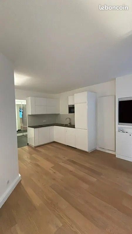 Appartement 1 pièce 26 m² · à Paris · 26 m² · 1 500 €