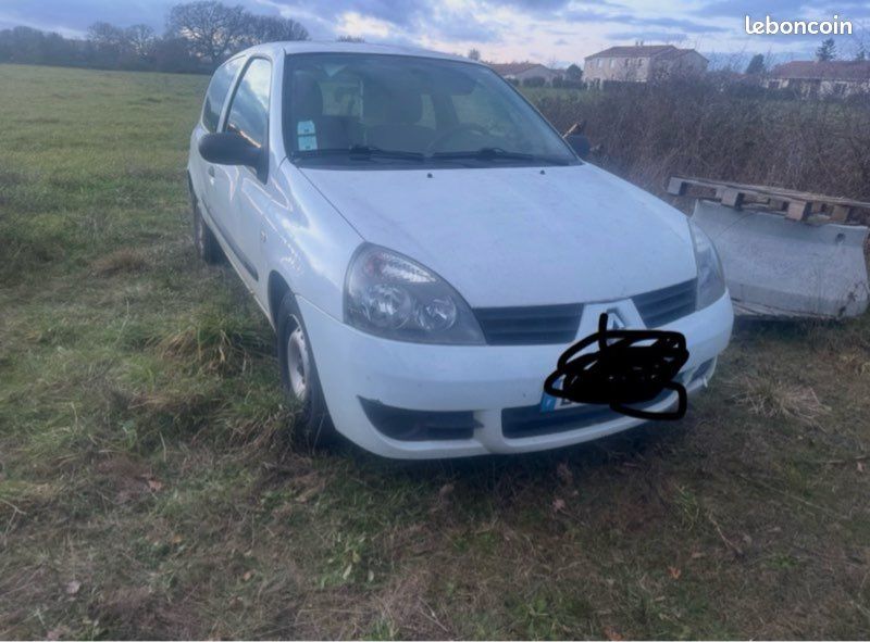 Deux pneus neufs clio 2 1.5 dci (image 1)