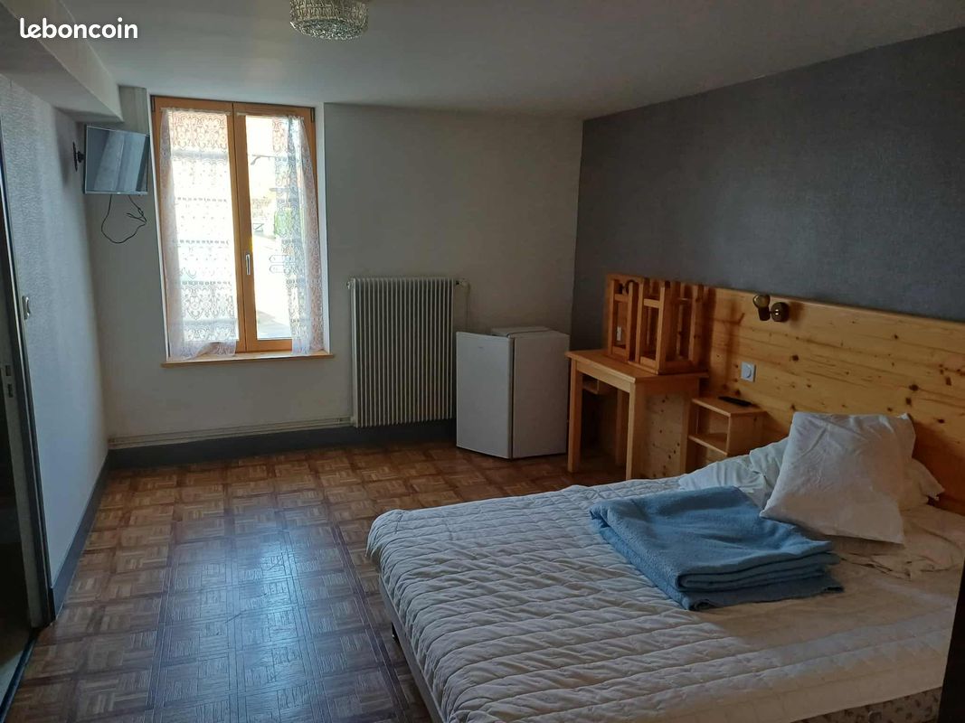 Appartement 1 pièce 17 m² · à Censeau · 17 m² · 400 €/mois