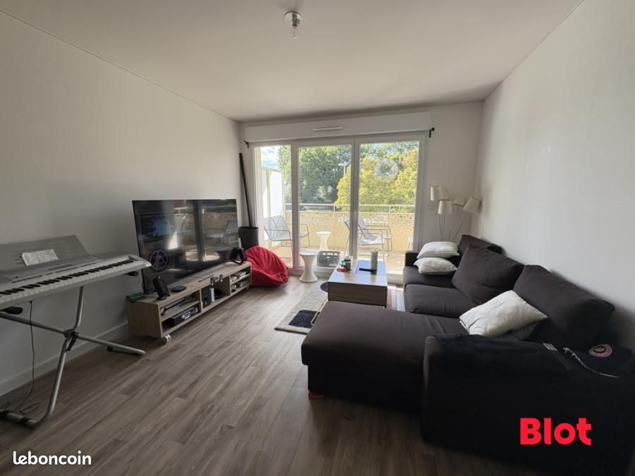 Appartement 2 pièces 42 m² · à Pont-Péan · 42 m² · 586 €/mois
