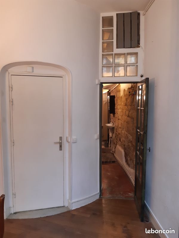 Appartement 1 pièce 18 m² · à Paris · 18 m² · 165 000 €