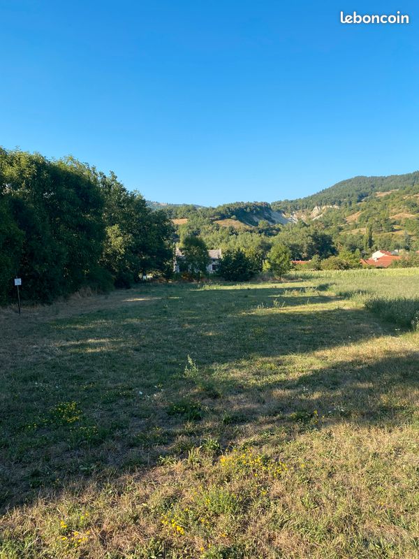 Terrain Rosières (43 - Les Granges) · 36 000 €