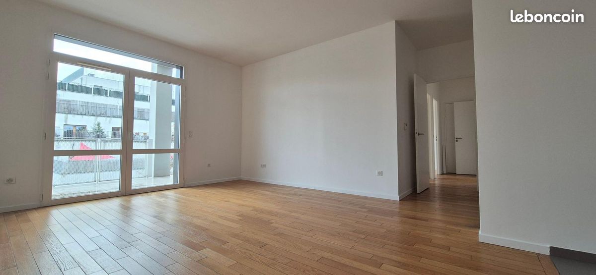 Appartement 3 pièces 74 m² · à Paris · 74 m² · 2 255 €