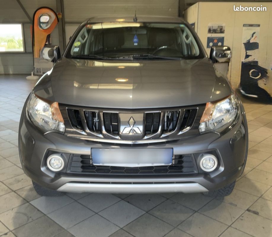 MITSUBISHI L200 Intense Connect Club Cab 4WD (image 3)