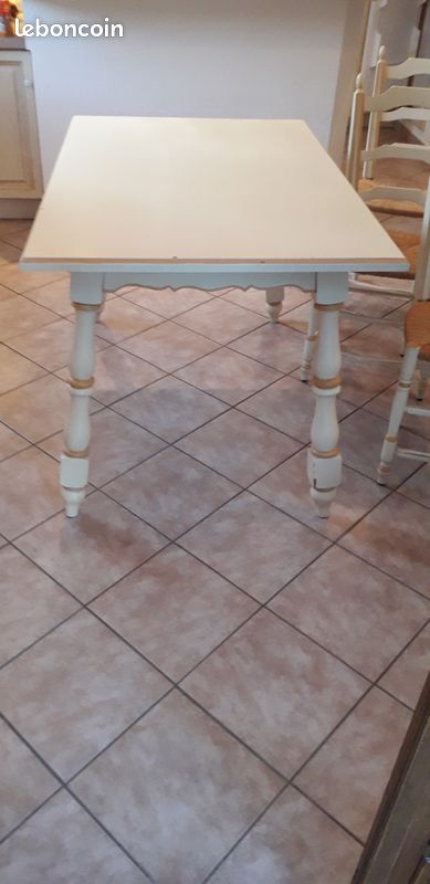 Table (image 1)