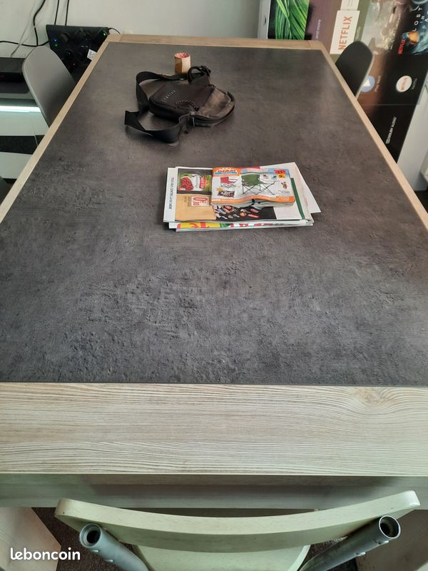 Table salle a manger (image 3)