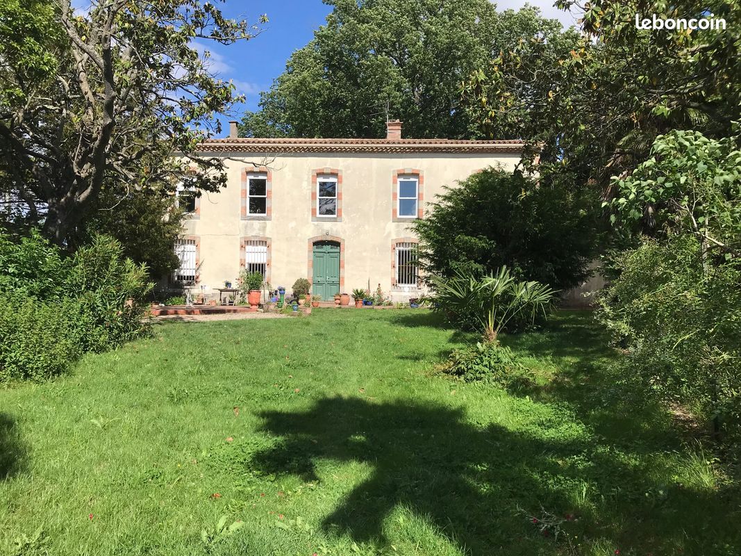 Maison 8 pièces 285 m² · à Pezens · 285 m² · 356 000 €