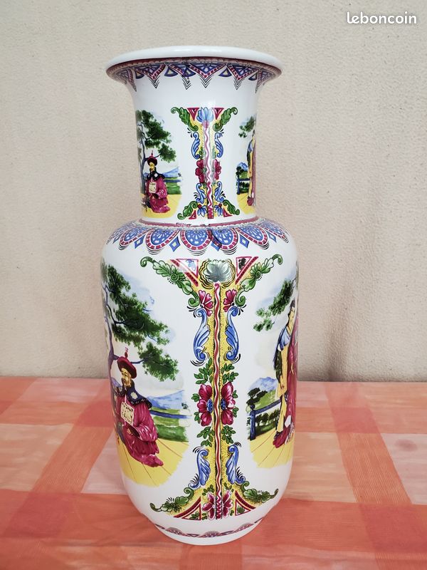 Vase decoratif (image 2)