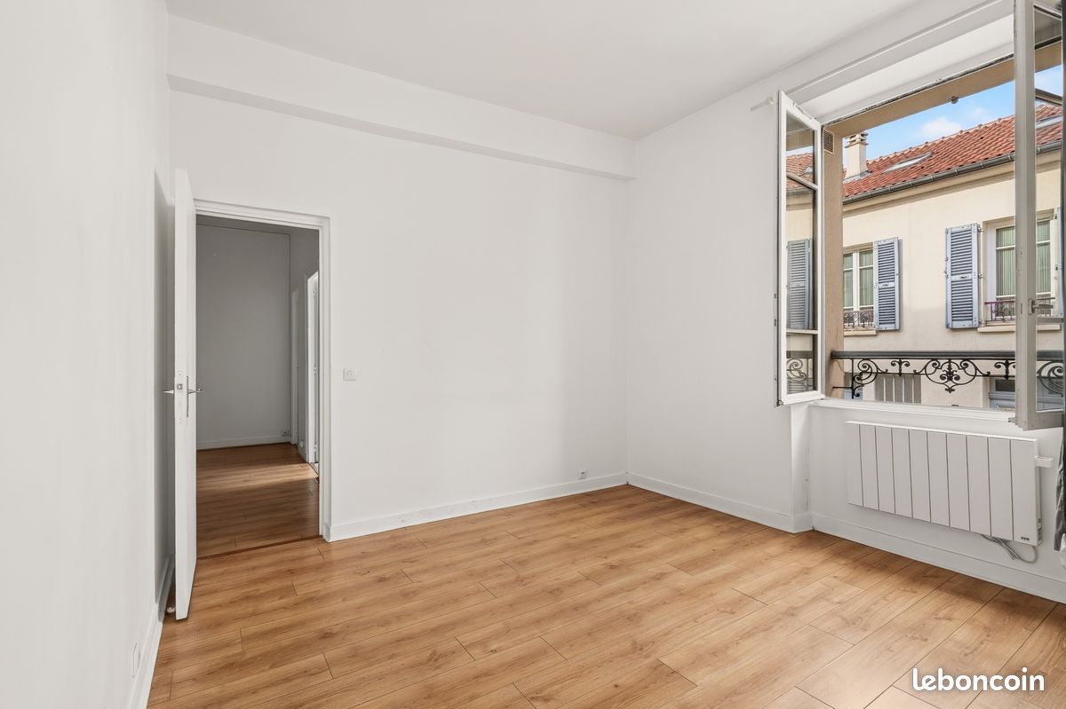 Appartement 2 pièces 49 m² · à Rueil-Malmaison · 49 m² · 280 000 €