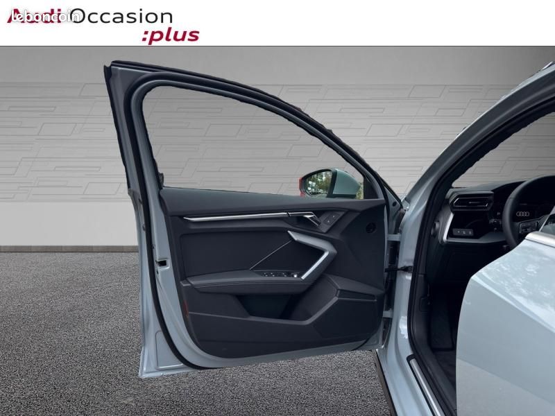 Audi A3 allstreet 35 TFSI 150ch Hybride Avus S tronic 7 (image 29)