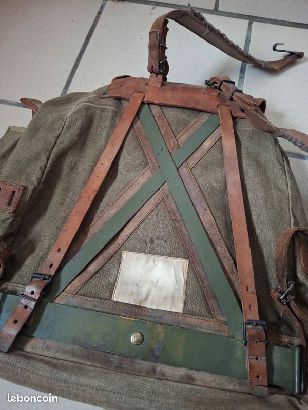 Sac à dos de randonnée Lafuma de grande taille. - Label Emmaüs