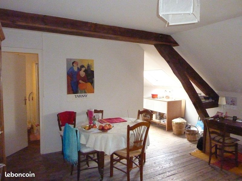 Location appartement T1 - Poitiers 86000 (image principale 0)