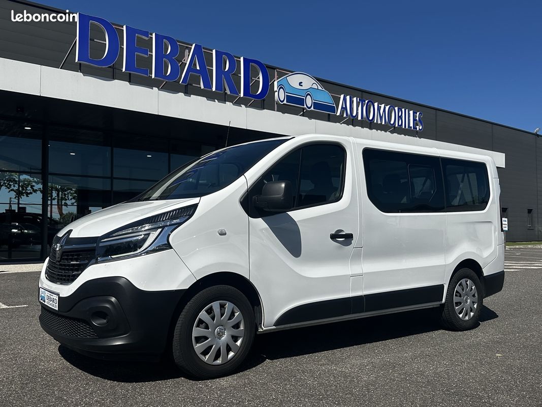 Renault TRAFIC III COMBI L1 2.0 DCI 120CH S&S ZEN 9 PLACES (image 1)