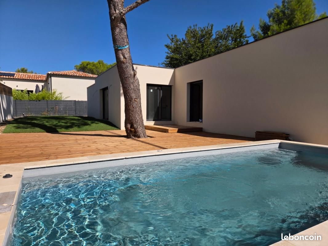 Maison 4 pièces 110 m² · à Les Angles · 110 m² · 499 000 €