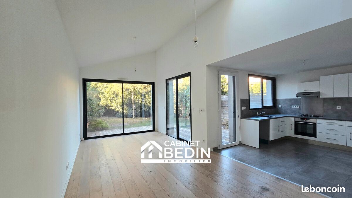 Maison 6 pièces 120 m² · à Mérignac · 120 m² · 500 000 €