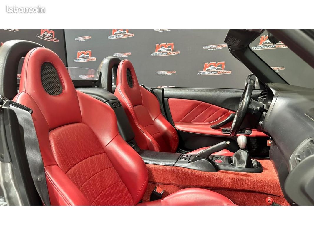 HONDA S2000 2.0 i-VTEC - 241 ch - Cabriolet - Standard - Garantie 6 mois (image 18)