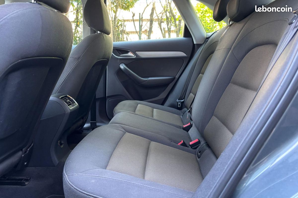 AUDI Q3 2.0 TDI DPF - 140 Ambiente - DISTRIBUTION OK - EMBRAYAGE OK (image 9)