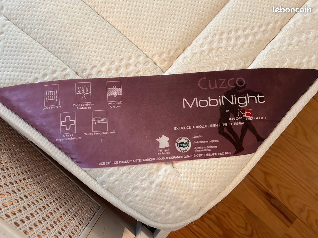 Réservé Ensemble lit sommier matelas tables de chevet (image 3)