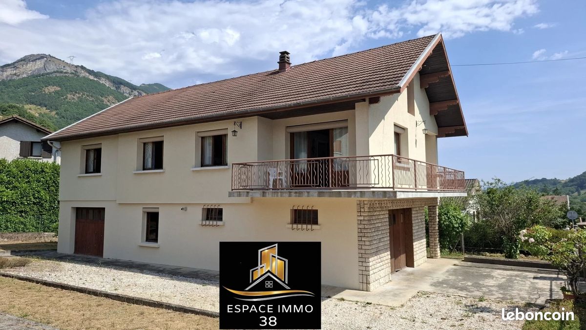 Maison 6 pièces 130 m² · à Vif · 130 m² · 360 000 €