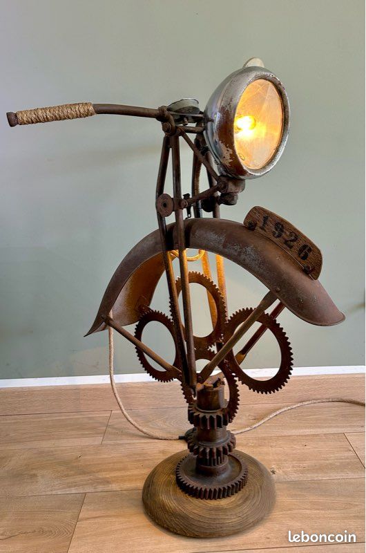 LAMPE BALADEUSE D'ECLAIRAGE MOTEUR...OUTILLAGE ANCIEN COLLECTION