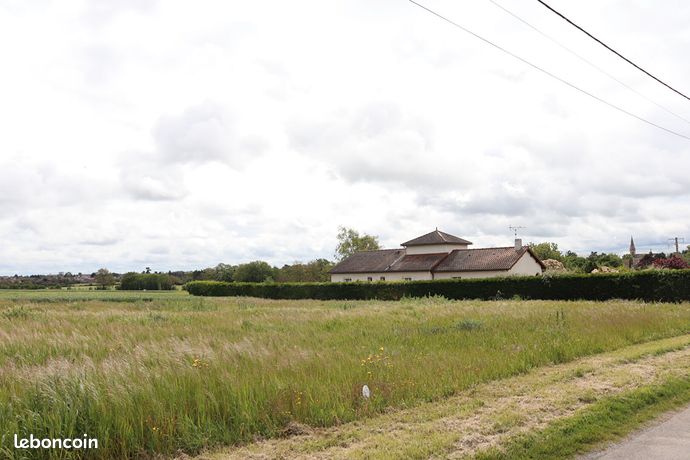 Terrain 804 m² YVERSAY