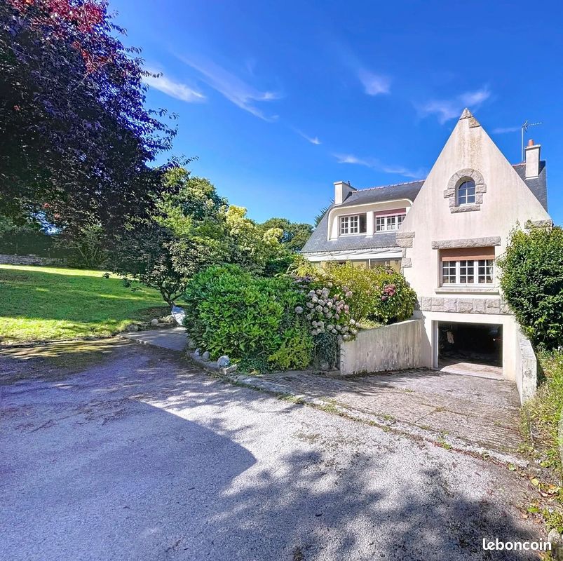 Maison 8 pièces 138 m² · à Ploemeur · 138 m² · 382 000 €