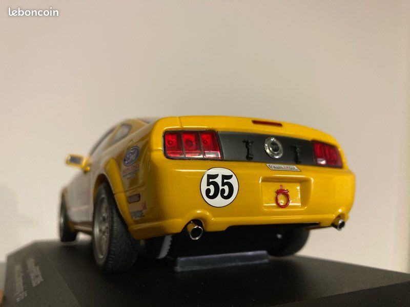 Ford mustang fr500c 2005 gt autoart 1/24 slot car racing (image 13)