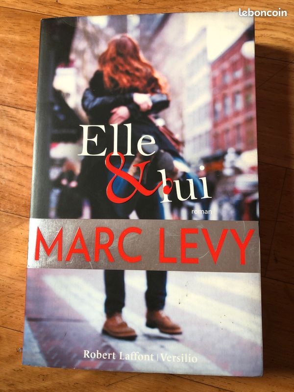 Elle & Lui - Marc Levy - Robert Laffont (image 1)
