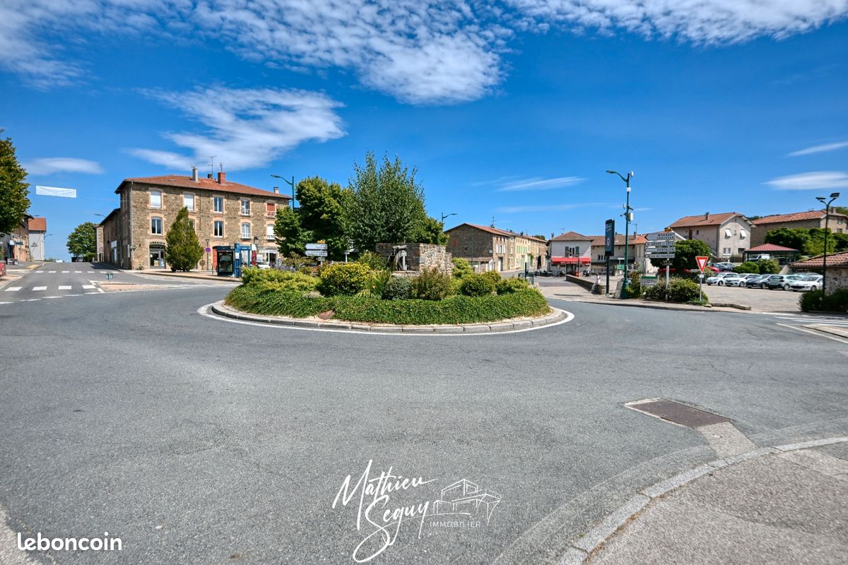 Terrain 650 m² Saint Martin En Haut · à Saint-Martin-en-Haut · 138 000 €