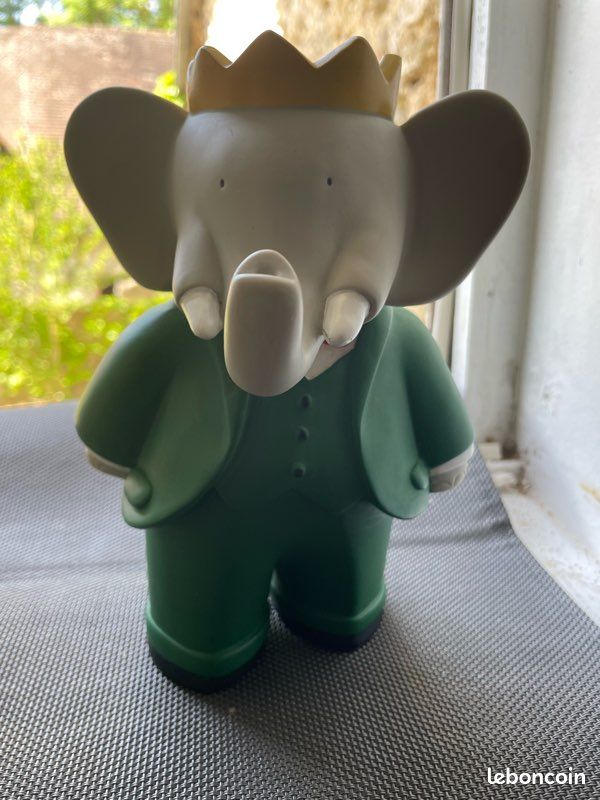 Tirelire Babar Roi 20cm - Plastoy - Neuve En Plastique PVC