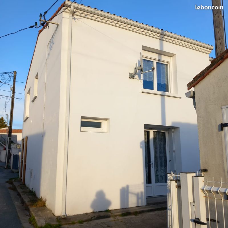 Maison 3 pièces 77 m² · à Saint-Georges-de-Didonne · 77 m² · 180 000 €