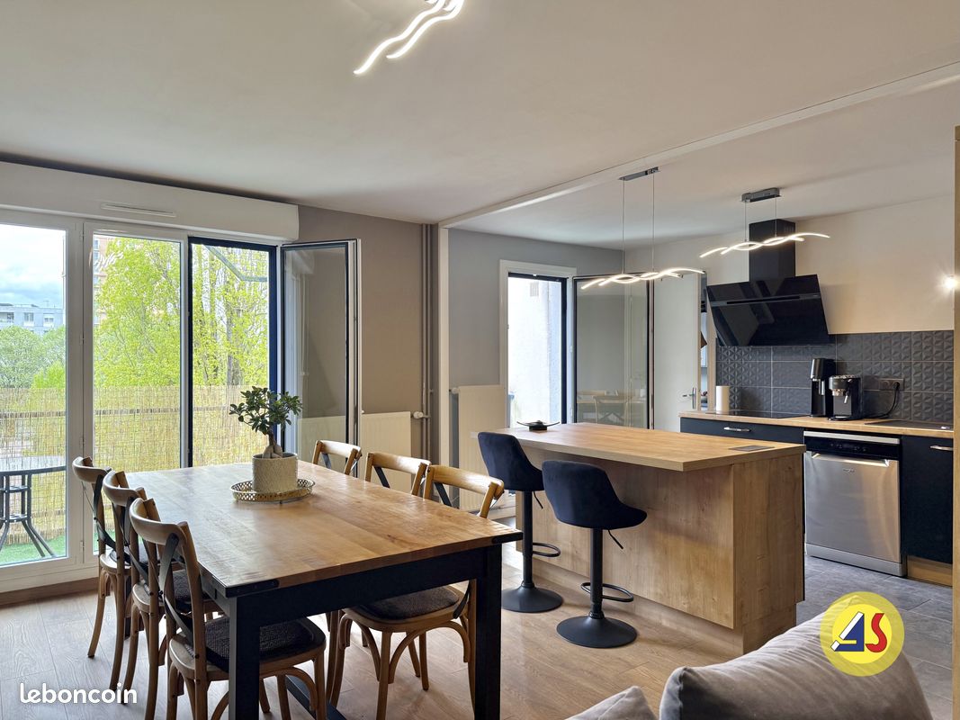 Appartement 4 pièces 99 m² · à Nantes · 99 m² · 290 000 €