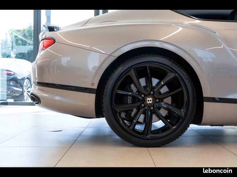 Bentley Continental GT V8 4.0 550cv (image 32)