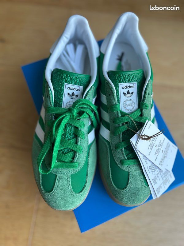 adidas gazelle silver green womens Adidas Gazelle vert | Baskets city chic main image 0